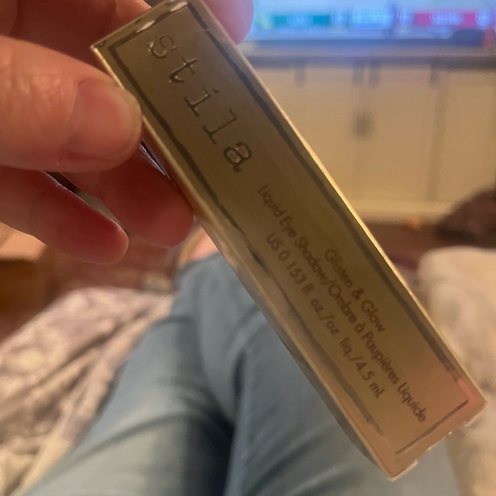 Stila Liquid Eye Shadow in Oasis